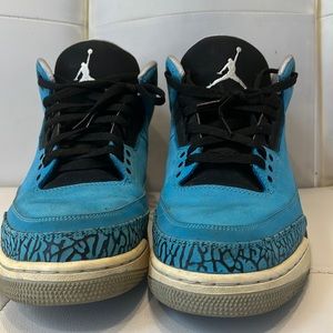 Powder blue Jordan 3s